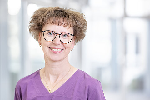Portrait einer Mitarbeiterin der Onkologischen Schwerpunktpraxis Darmstadt