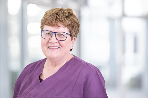 Portrait einer Mitarbeiterin der Onkologischen Schwerpunktpraxis Darmstadt