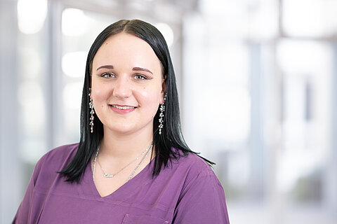 Portrait einer Mitarbeiterin der Onkologischen Schwerpunktpraxis Darmstadt