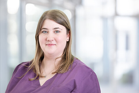 Portrait einer Mitarbeiterin der Onkologischen Schwerpunktpraxis Darmstadt